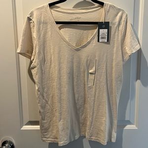 universal thread size L women’s cream v neck tee